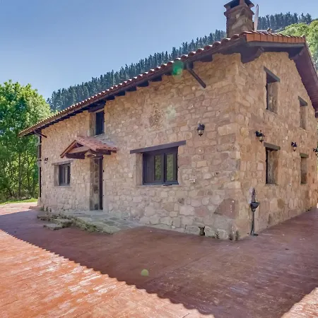 Semesterbostad Rustic Holiday In Merilla With Valley View Morilla