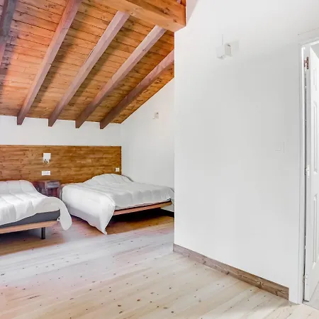 Semesterbostad Rustic Holiday In Merilla With Valley View